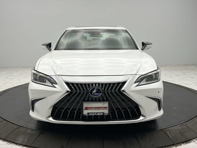 2022 Lexus ES 300h