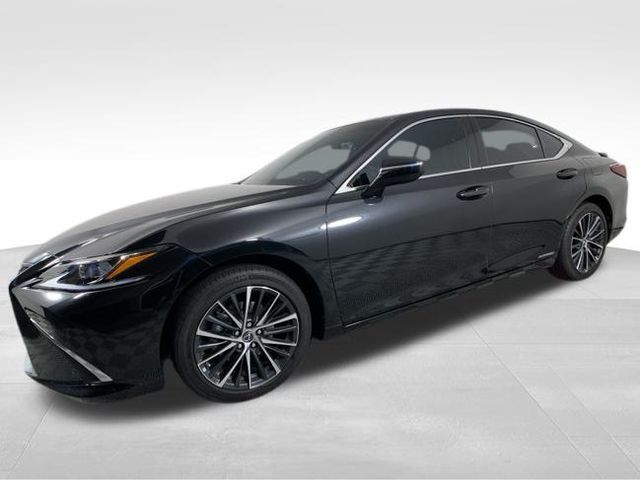 2022 Lexus ES 300h