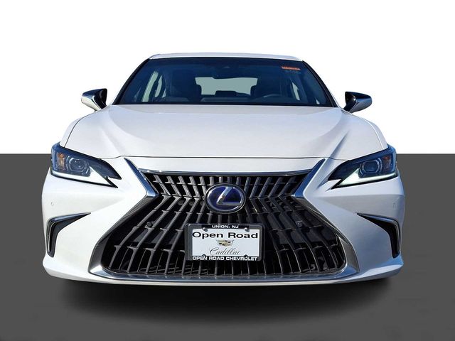 2022 Lexus ES 300h