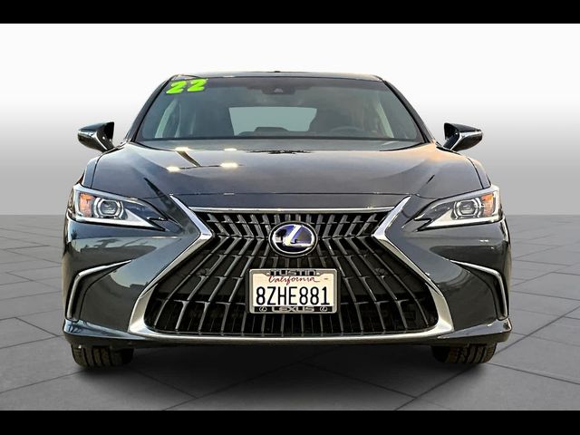 2022 Lexus ES 300h