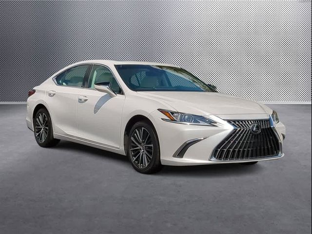 2022 Lexus ES 350