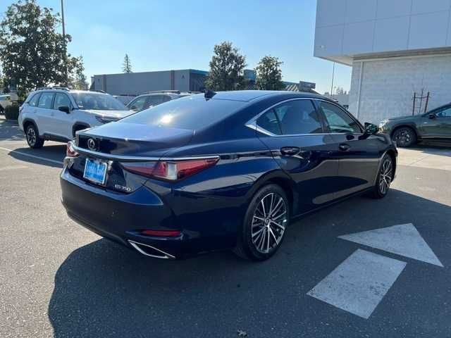 2022 Lexus ES 350