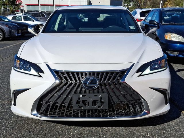 2022 Lexus ES 350