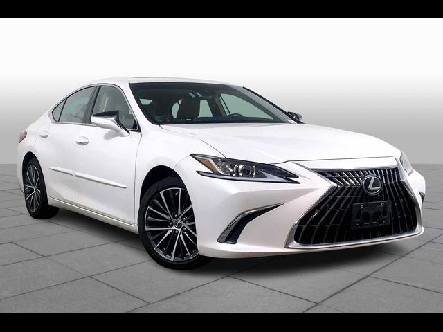 2022 Lexus ES 350