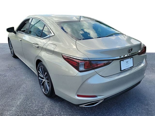 2022 Lexus ES 350