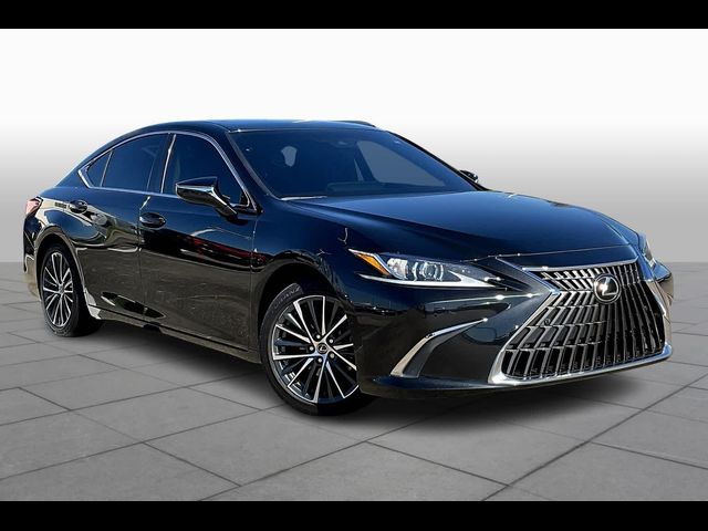 2022 Lexus ES 350