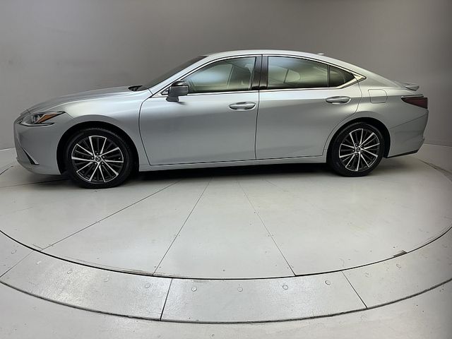 2022 Lexus ES 350