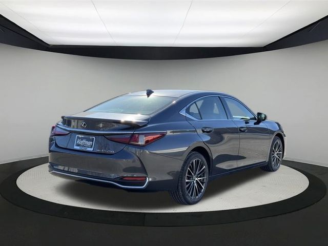 2022 Lexus ES 250