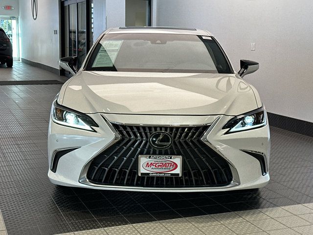 2022 Lexus ES 250