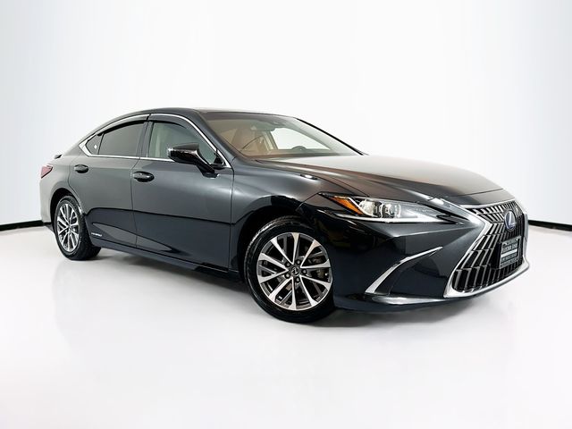 2022 Lexus ES 300h