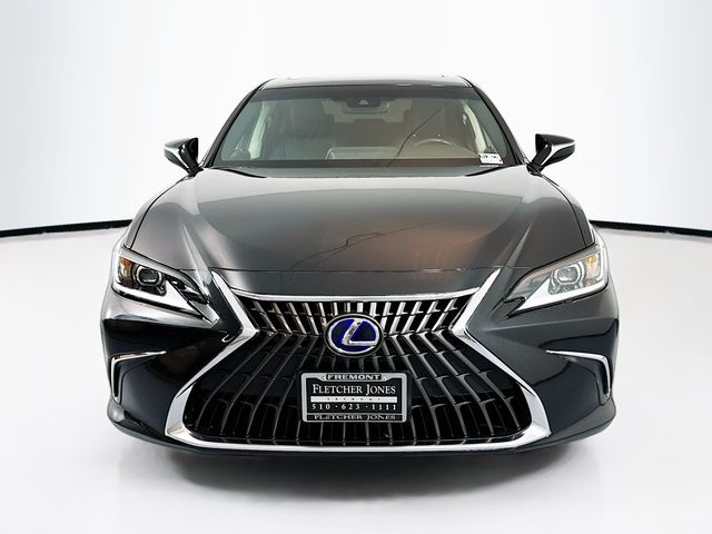 2022 Lexus ES 300h