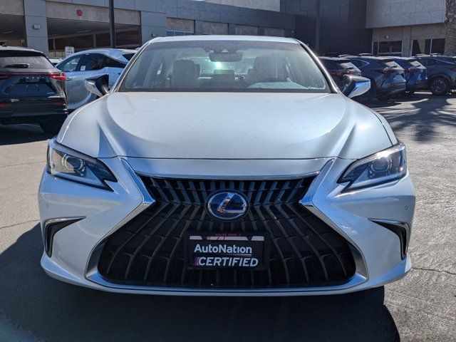 2022 Lexus ES 300h