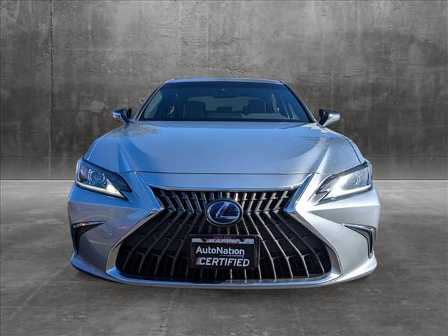 2022 Lexus ES 300h