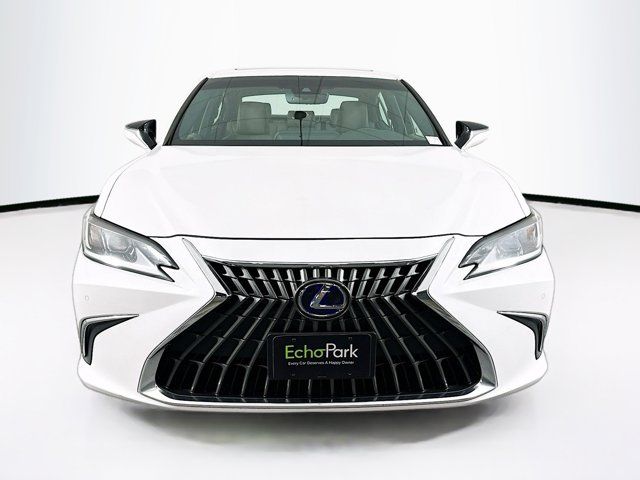 2022 Lexus ES 300h