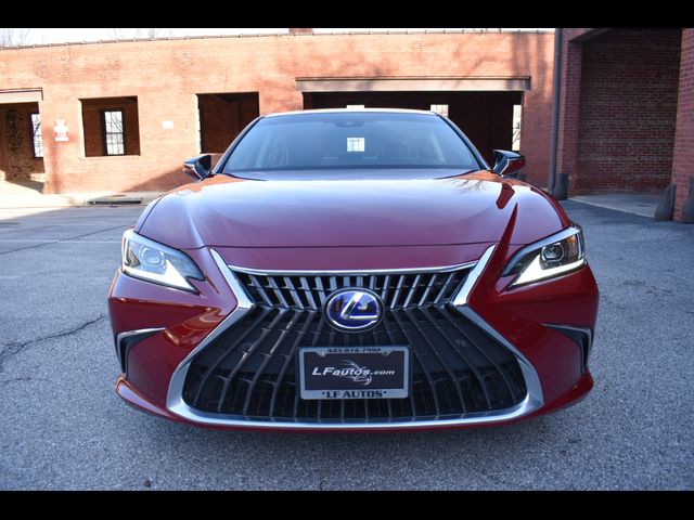 2022 Lexus ES 300h