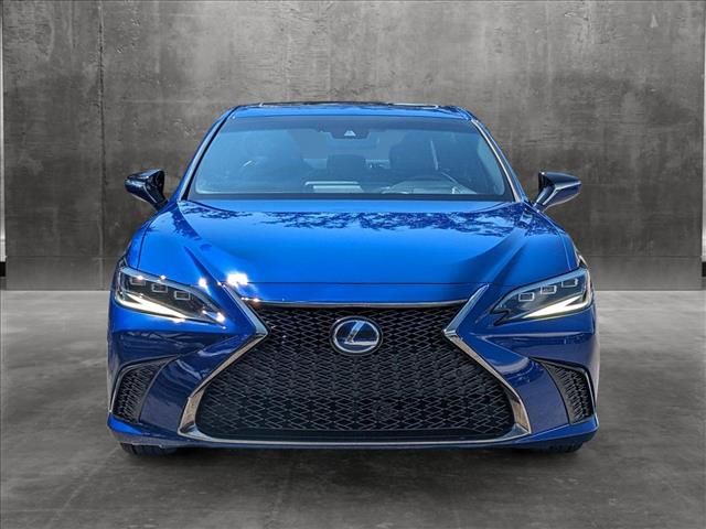 2022 Lexus ES 300h F Sport