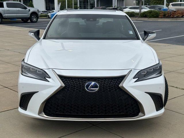 2022 Lexus ES 300h F Sport