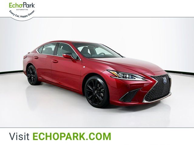 2022 Lexus ES 300h F Sport