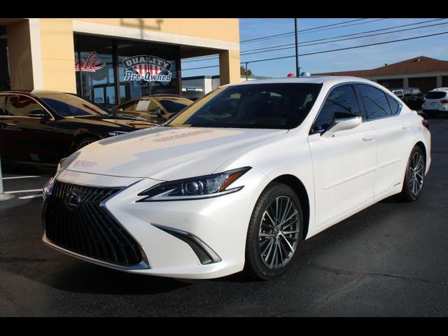 2022 Lexus ES 300h