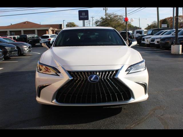 2022 Lexus ES 300h