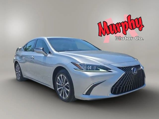 2022 Lexus ES 300h