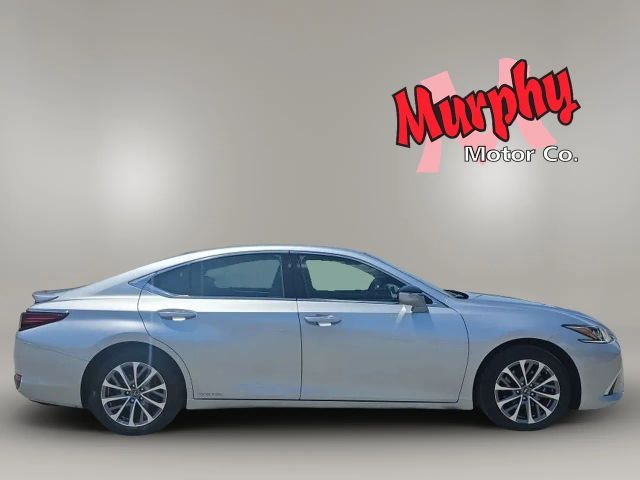 2022 Lexus ES 300h
