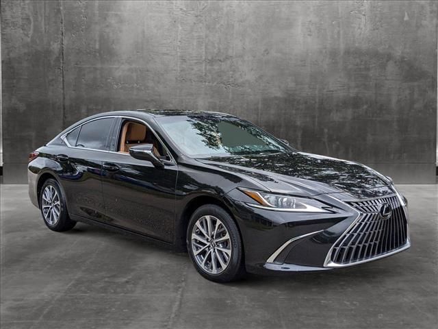 2022 Lexus ES 350