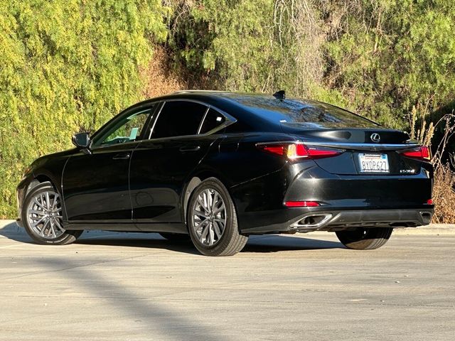 2022 Lexus ES 350