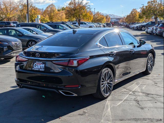 2022 Lexus ES 350