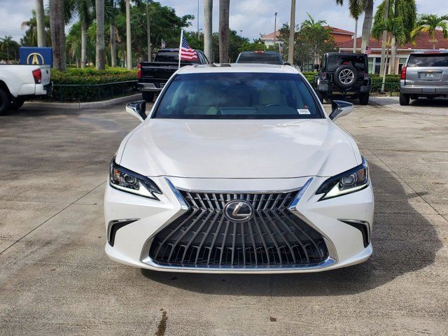 2022 Lexus ES 350