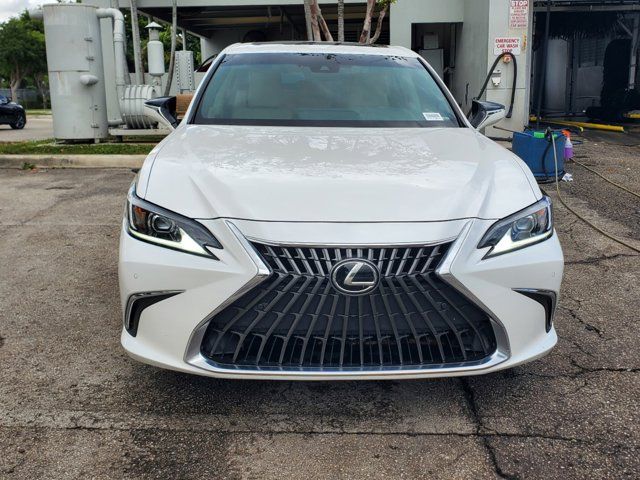 2022 Lexus ES 350