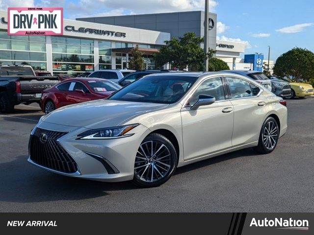 2022 Lexus ES 350