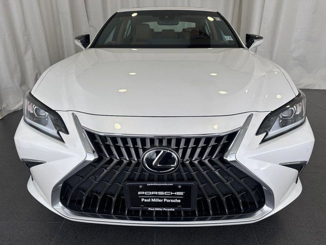 2022 Lexus ES 350