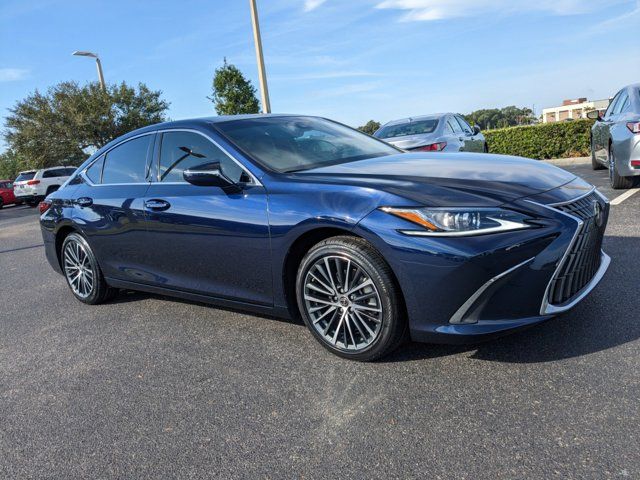 2022 Lexus ES 350