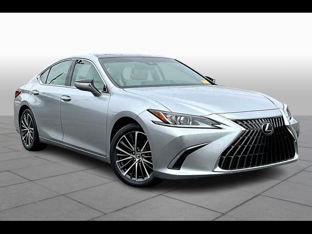 2022 Lexus ES 350