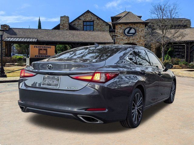 2022 Lexus ES 350