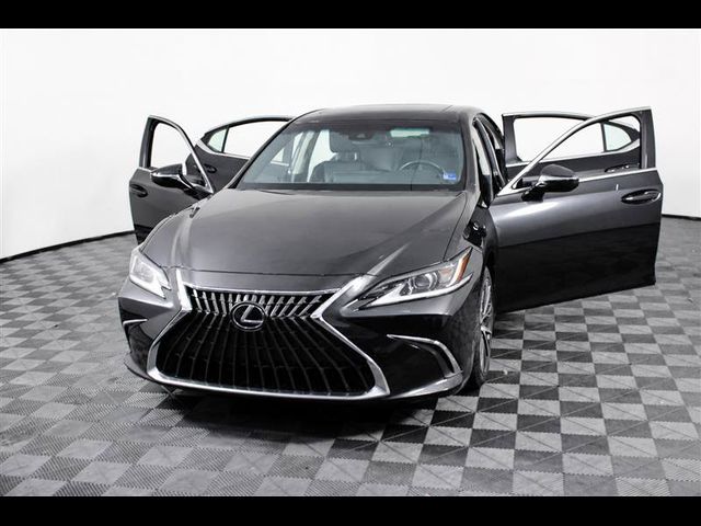 2022 Lexus ES 350