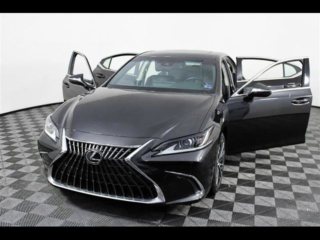 2022 Lexus ES 350