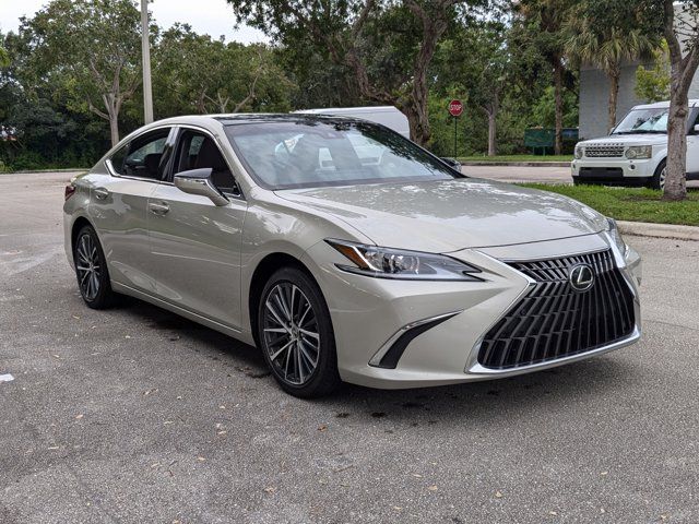 2022 Lexus ES 350