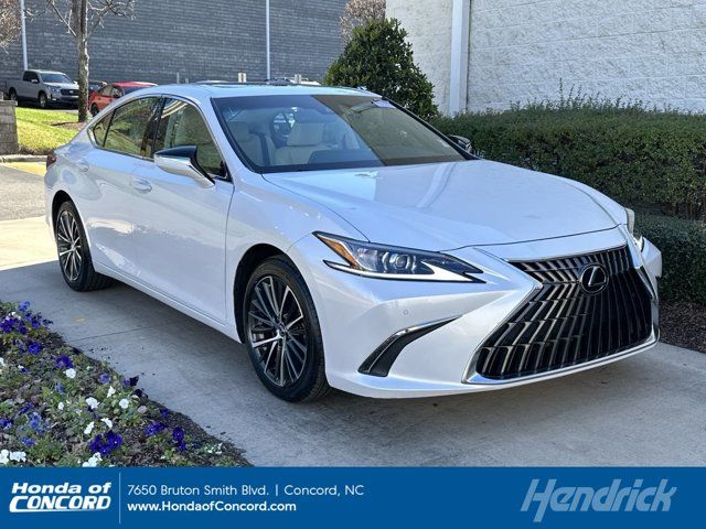 2022 Lexus ES 350