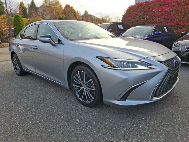 2022 Lexus ES 350