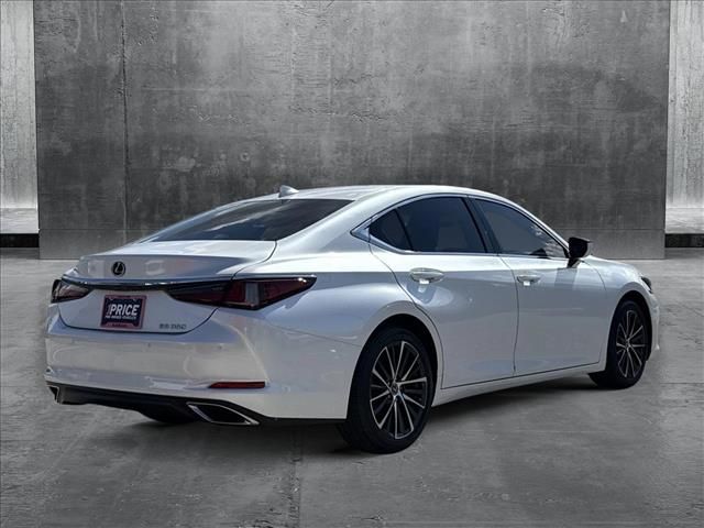 2022 Lexus ES 350