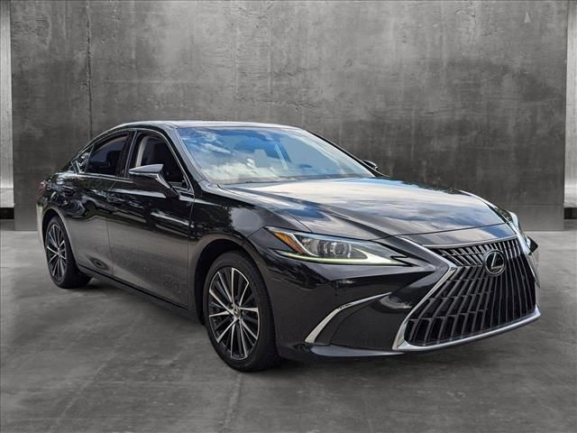 2022 Lexus ES 350