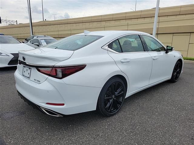 2022 Lexus ES 350 F Sport