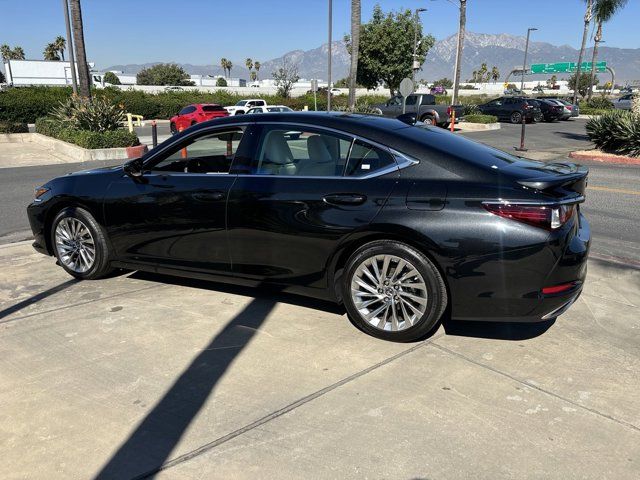 2022 Lexus ES 350 Luxury