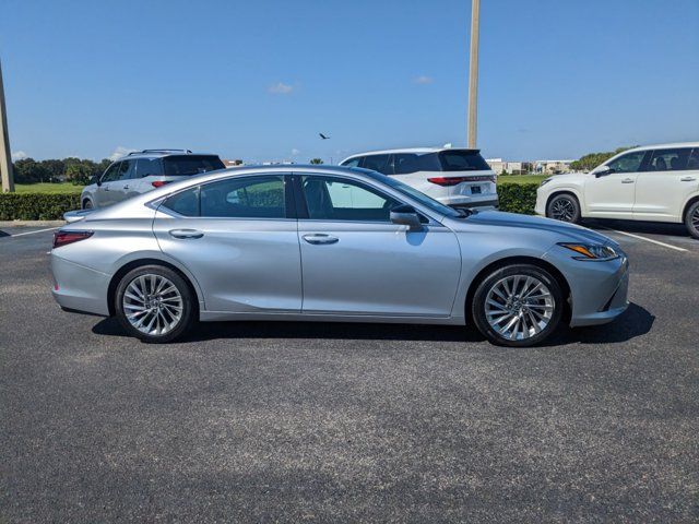 2022 Lexus ES 350 Luxury