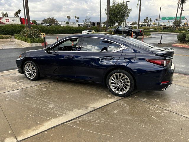 2022 Lexus ES 350 Luxury