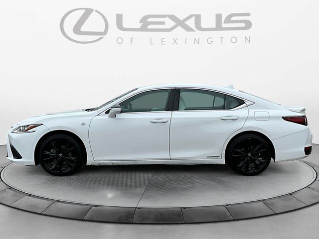 2022 Lexus ES 300h F Sport