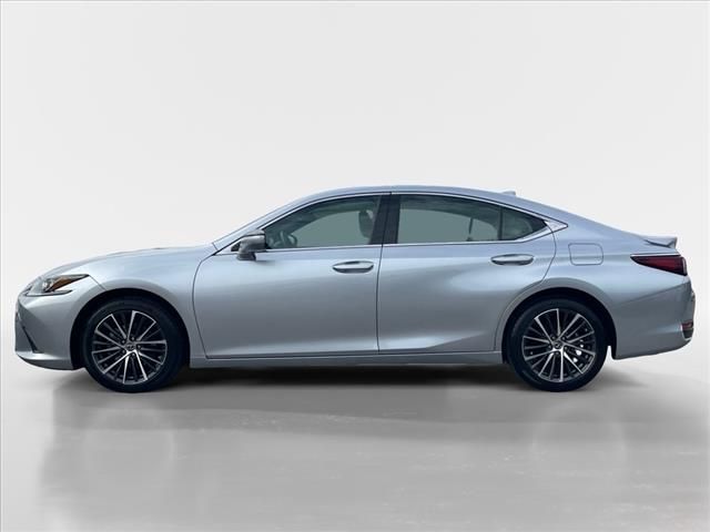 2022 Lexus ES 250