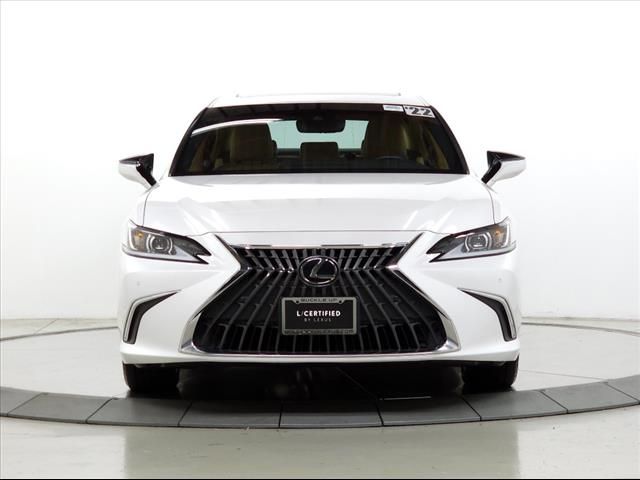 2022 Lexus ES 250